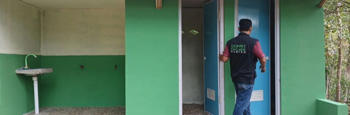 XM Love finance la rénovation des toilettes scolaires (Photo 2) XM Love finance la rénovation des toilettes scolaires (Photo 2)